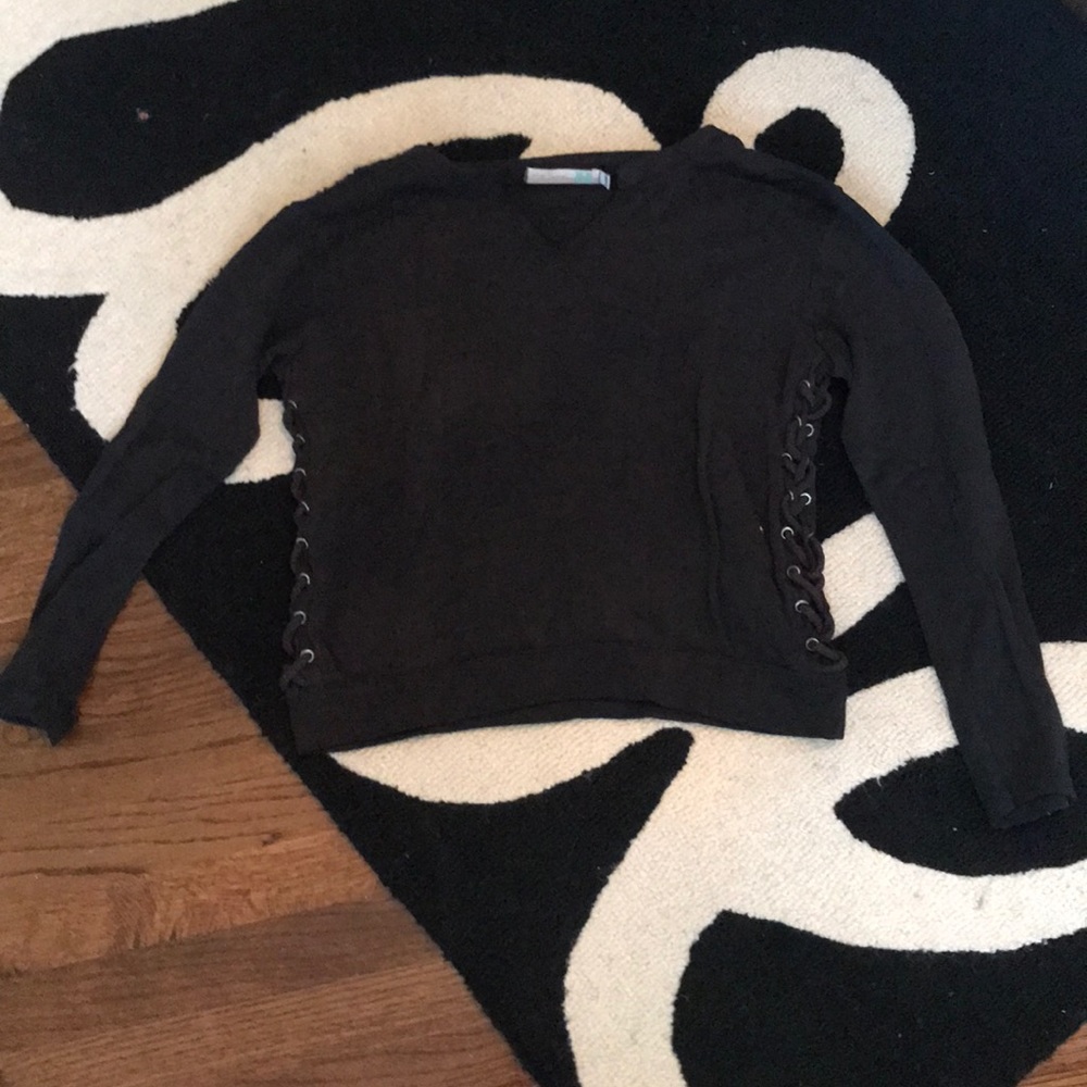 Vintage Havana long sleeve for teen girls.